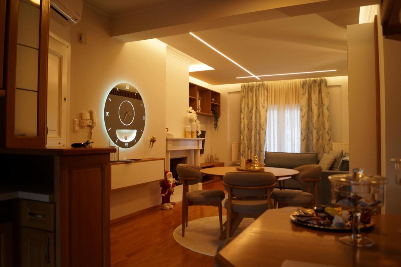 Daphne Luxury Apartment Kastoria Exterior foto